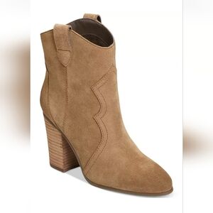 Aerosoles "Lincoln Square" tan size 6